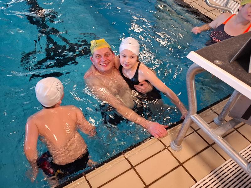 1. 12h-Neujahrsschwimmen 2025