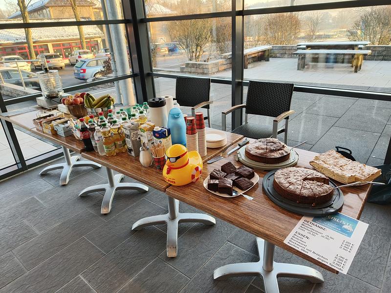 1. 12h-Neujahrsschwimmen 2025