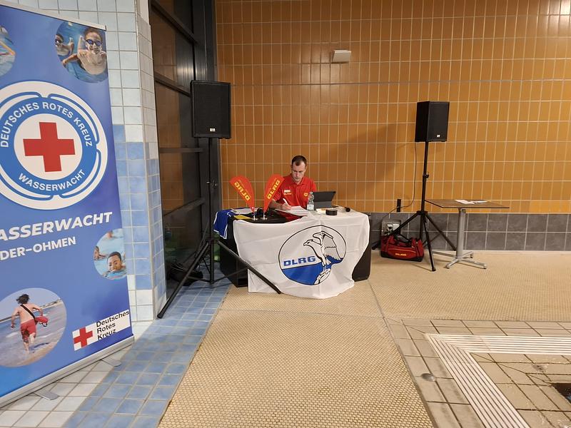 1. 12h-Neujahrsschwimmen 2025