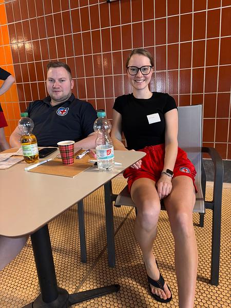 1. 12h-Neujahrsschwimmen 2025